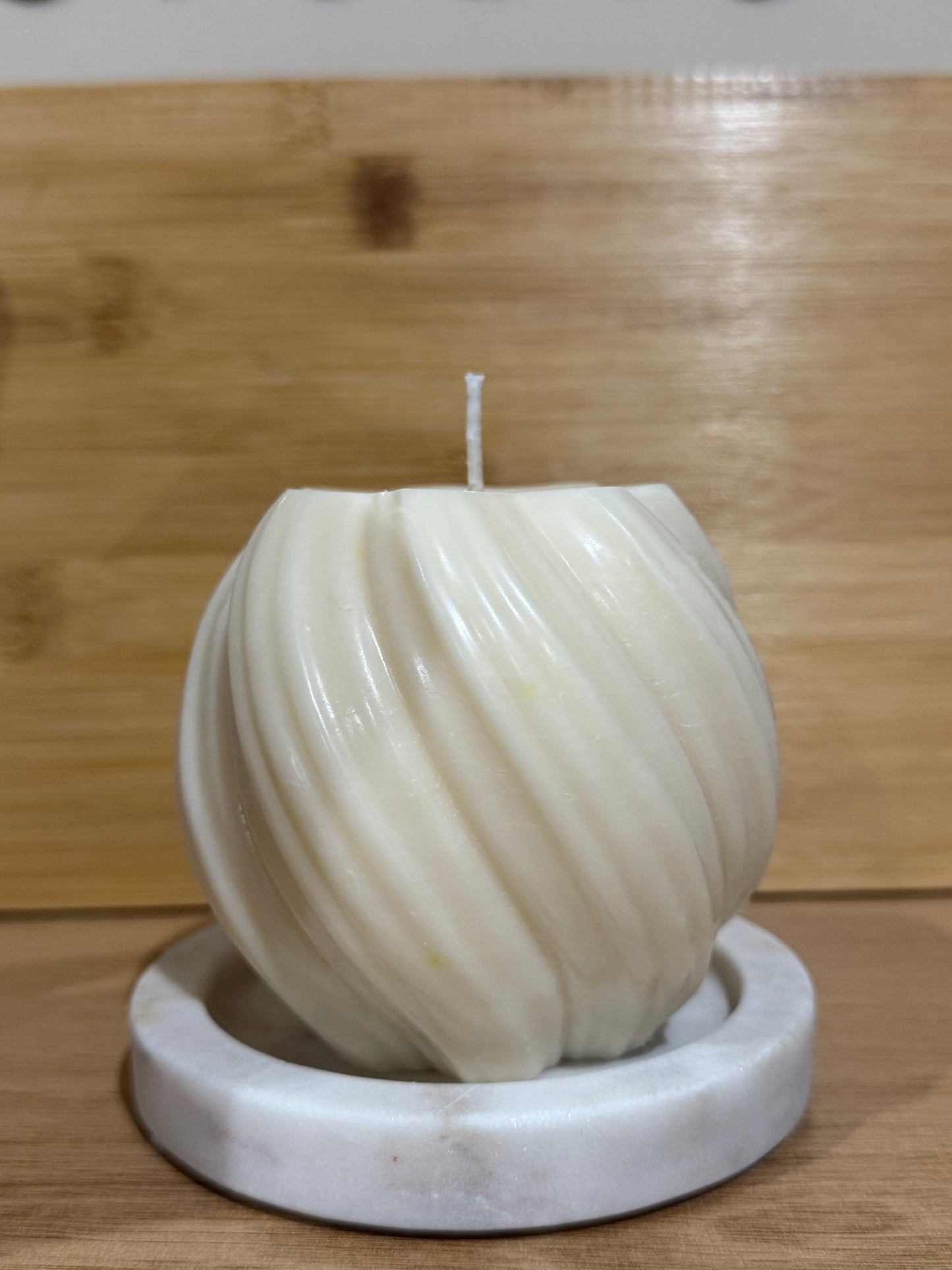 Large Round Swirls Pillar Candle